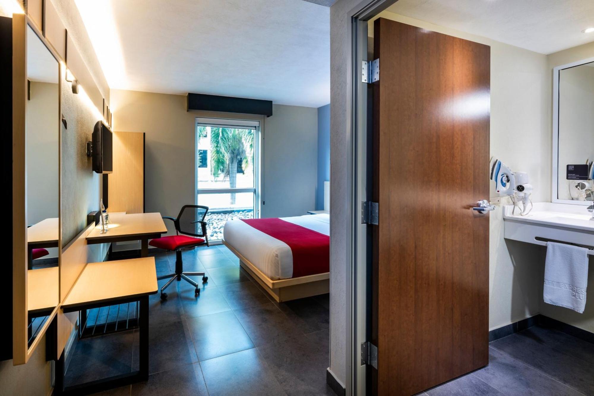 City Express Plus By Marriott Cali Colombia Dış mekan fotoğraf