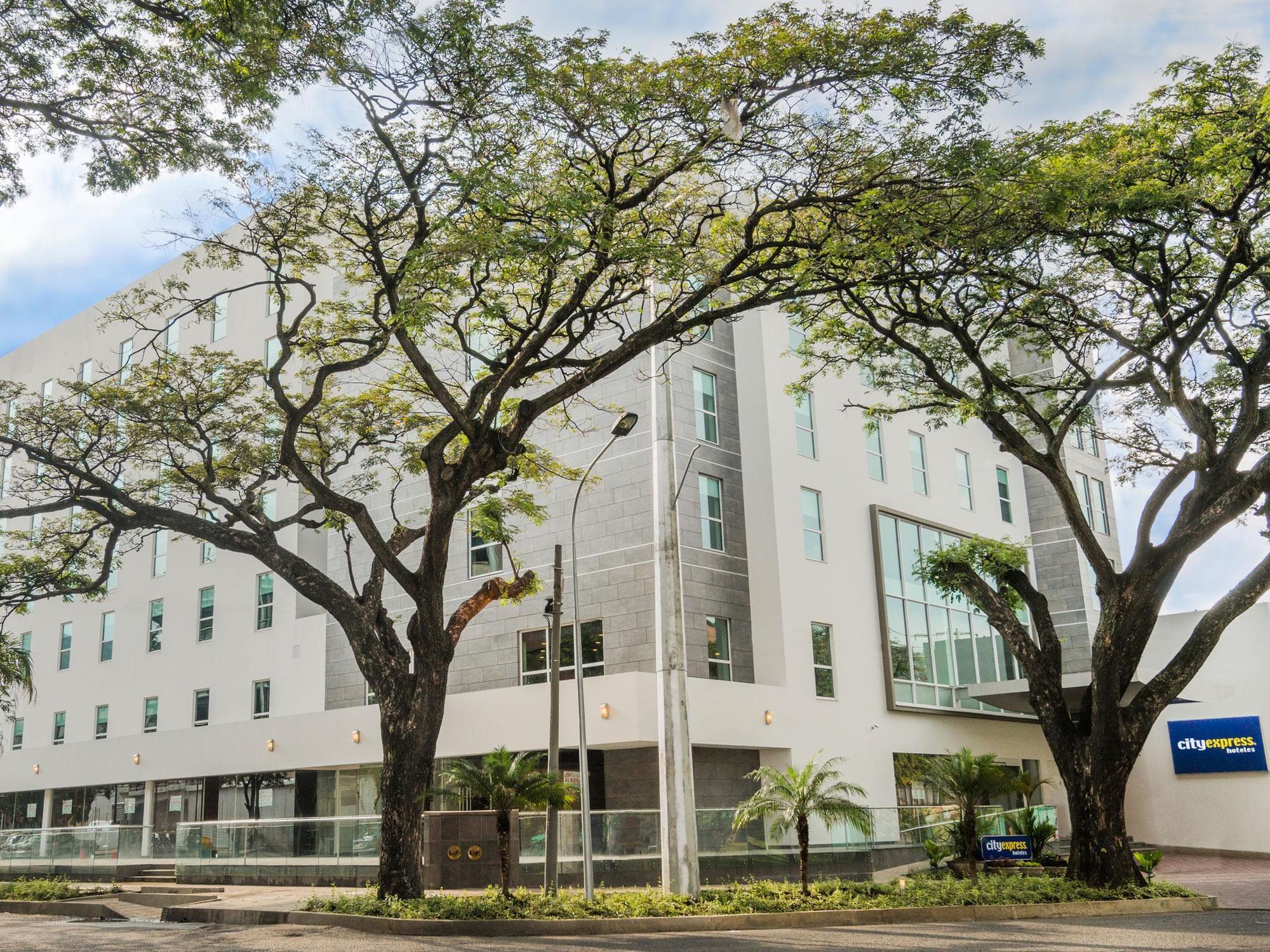 City Express Plus By Marriott Cali Colombia Dış mekan fotoğraf